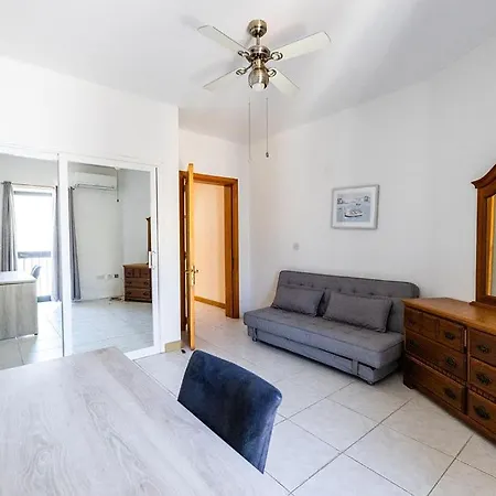 Sideseaviewapp In Sliema2bed, Garage&walk To Sea Sliema